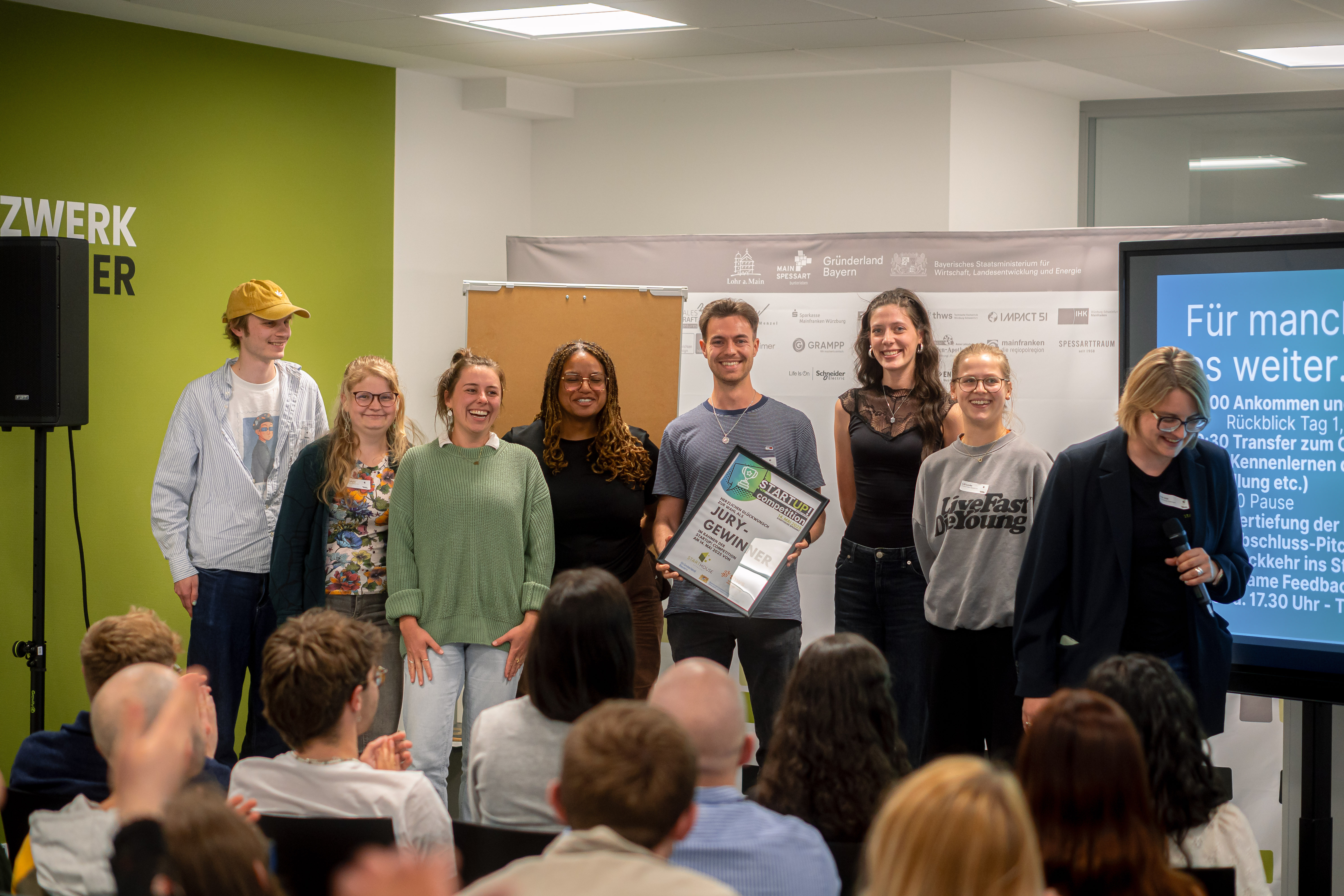 Das Gesamtsieger-Team „Mi!Mensch“ überzeugte die Jury mit seiner Lösung zur Challenge des Klinikums Main-Spessart.